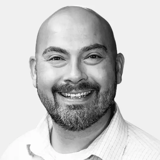 Simpplr Careers - headshot of Aaron Levermann, Simpplr Senior Customer Success Manager