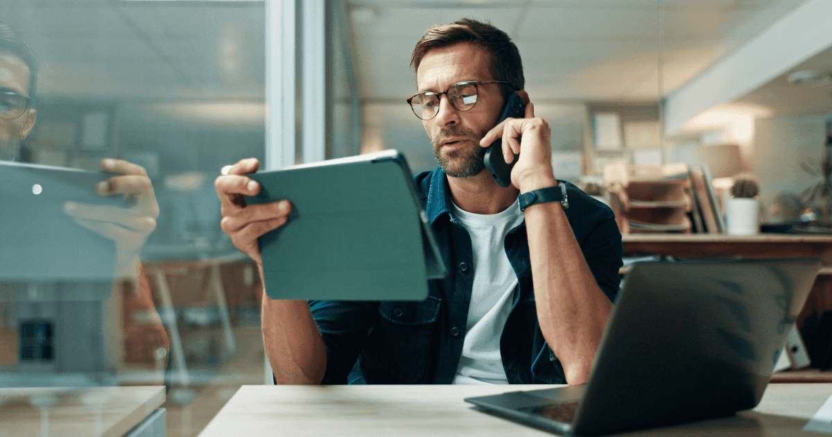 Overwhelmed employees working with multiple disconnected platforms